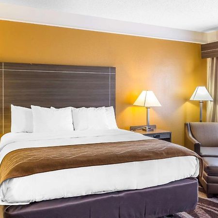 סן אנטוניו Comfort Inn Near Frost Bank Center מראה חיצוני תמונה