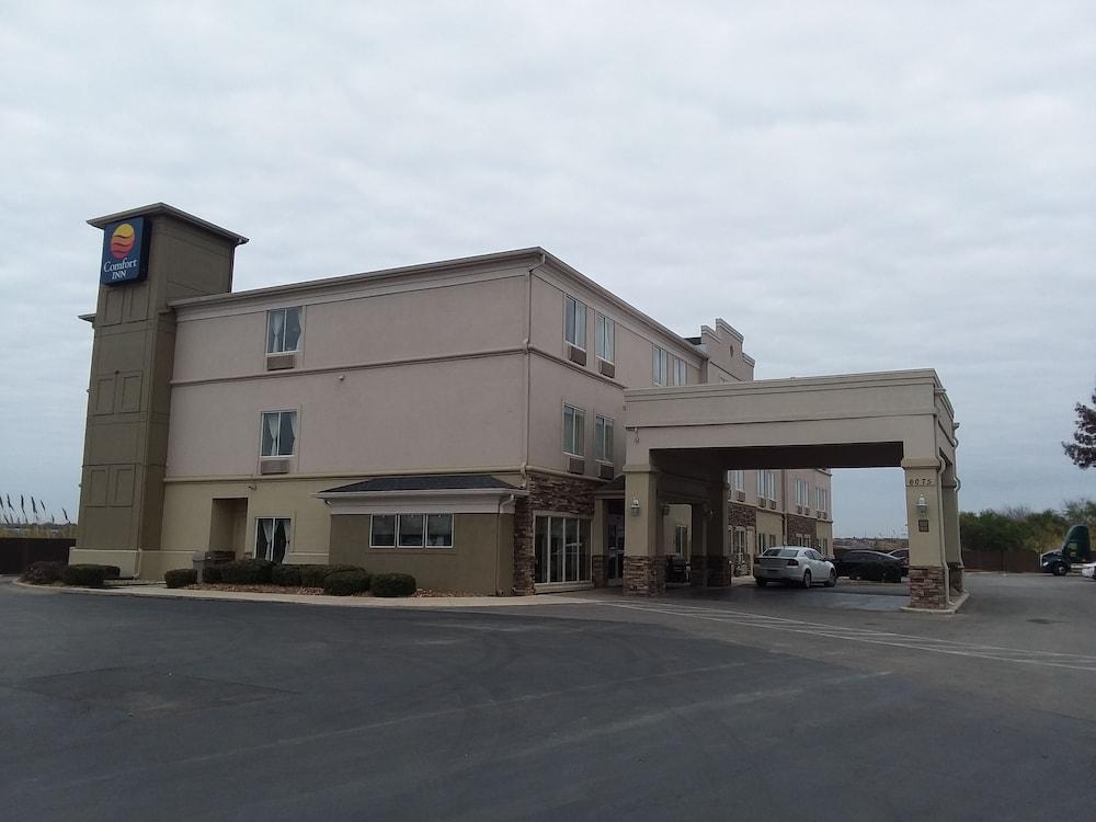 סן אנטוניו Comfort Inn Near Frost Bank Center מראה חיצוני תמונה