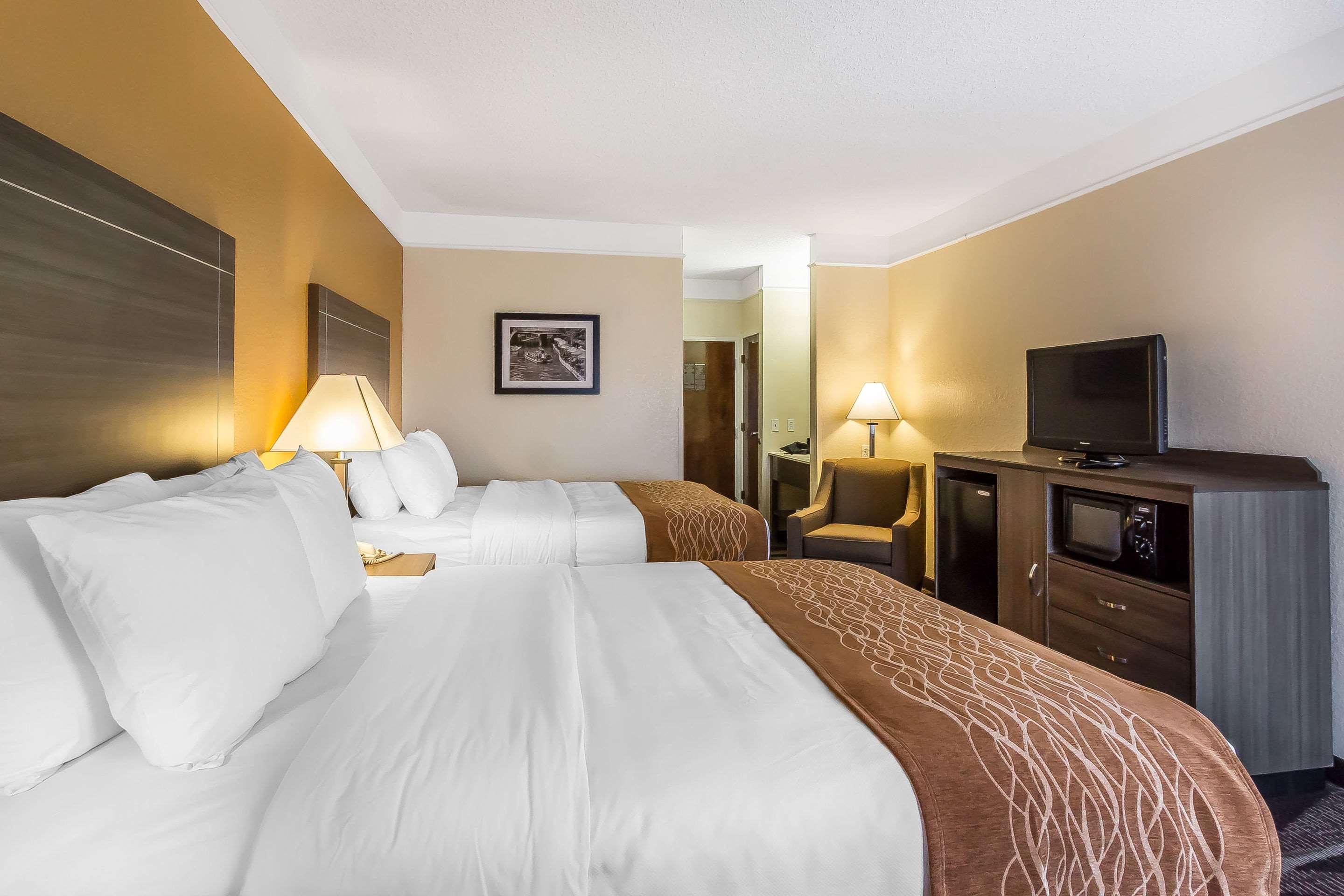 סן אנטוניו Comfort Inn Near Frost Bank Center מראה חיצוני תמונה