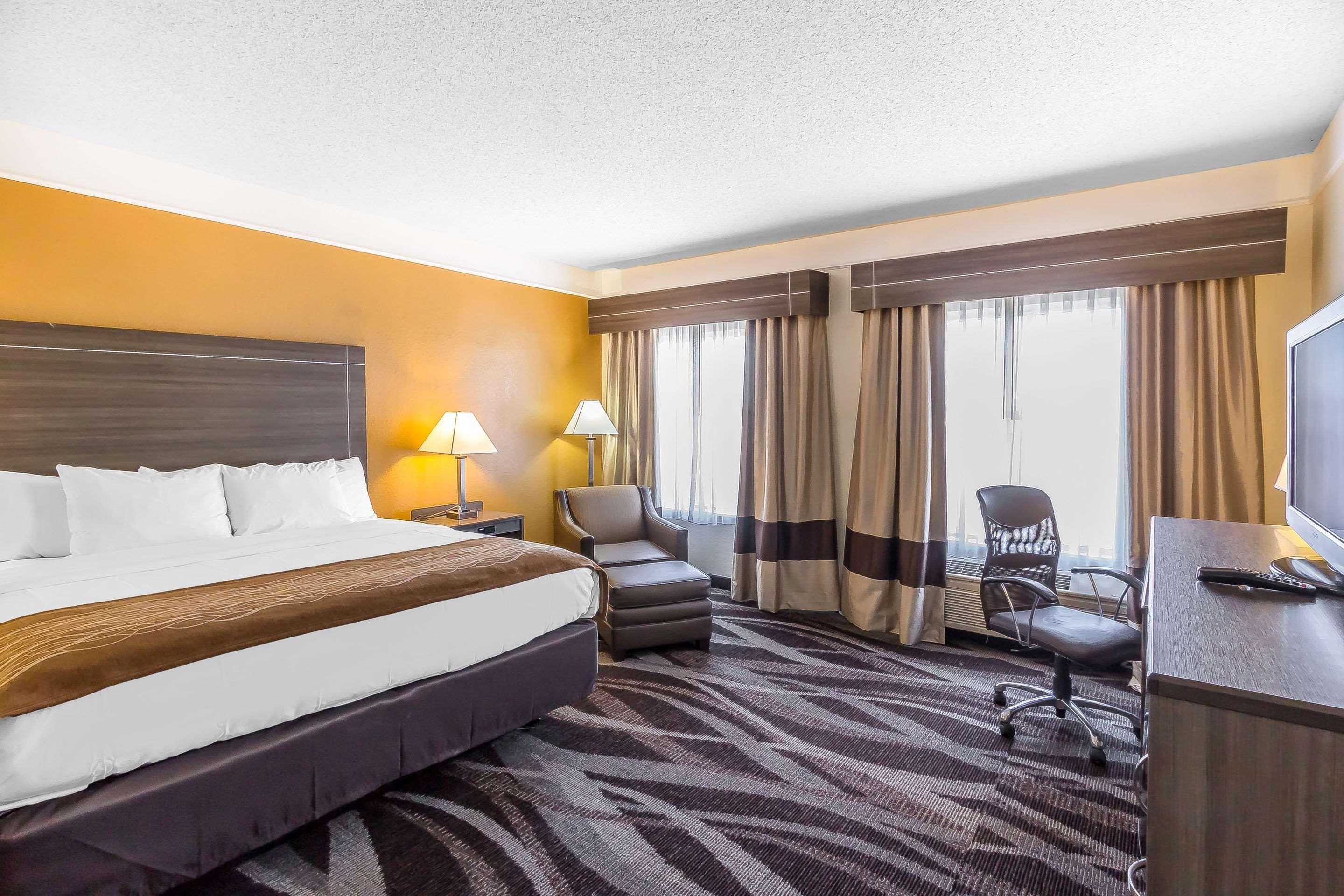 סן אנטוניו Comfort Inn Near Frost Bank Center מראה חיצוני תמונה