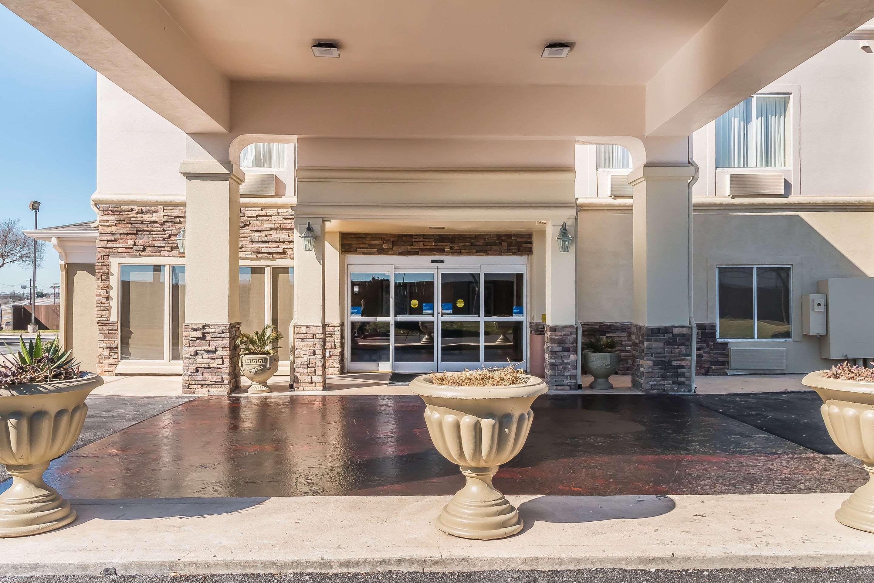 סן אנטוניו Comfort Inn Near Frost Bank Center מראה חיצוני תמונה