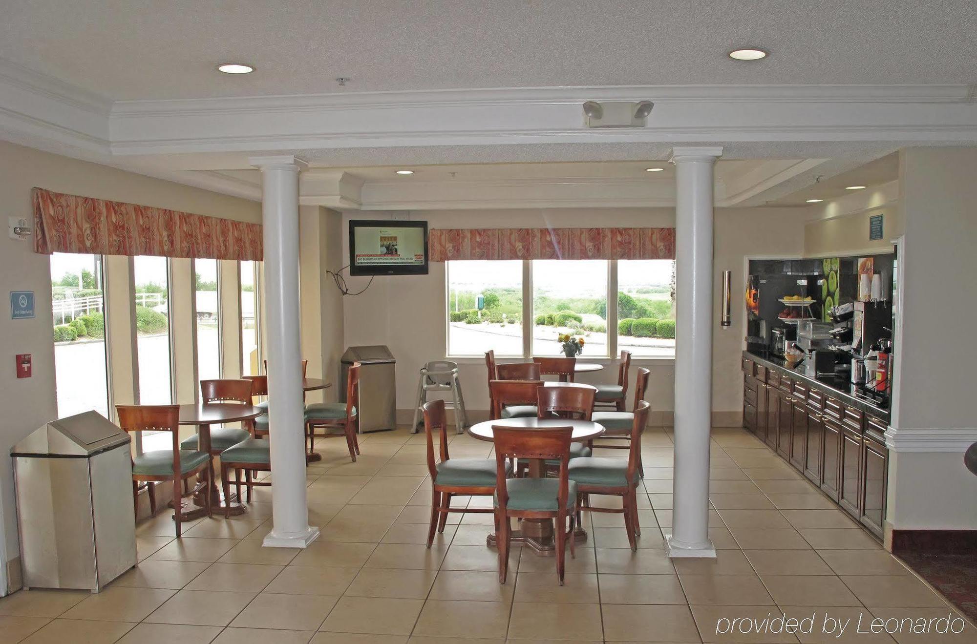 סן אנטוניו Comfort Inn Near Frost Bank Center מראה חיצוני תמונה